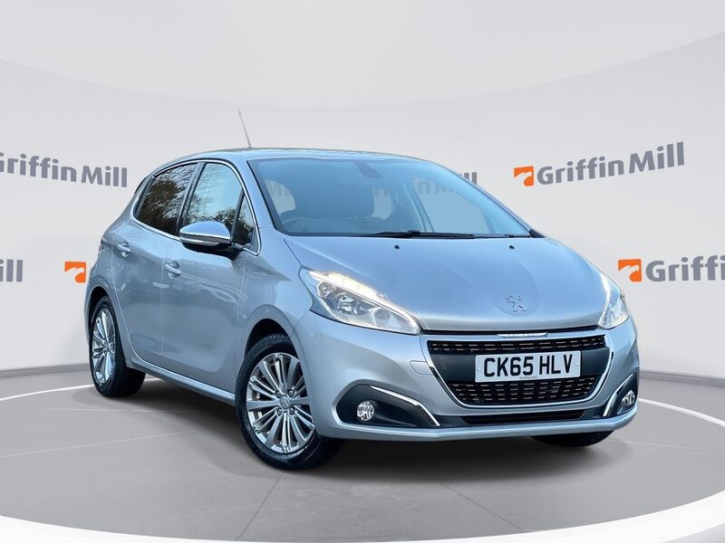 Main listing image - Peugeot 208