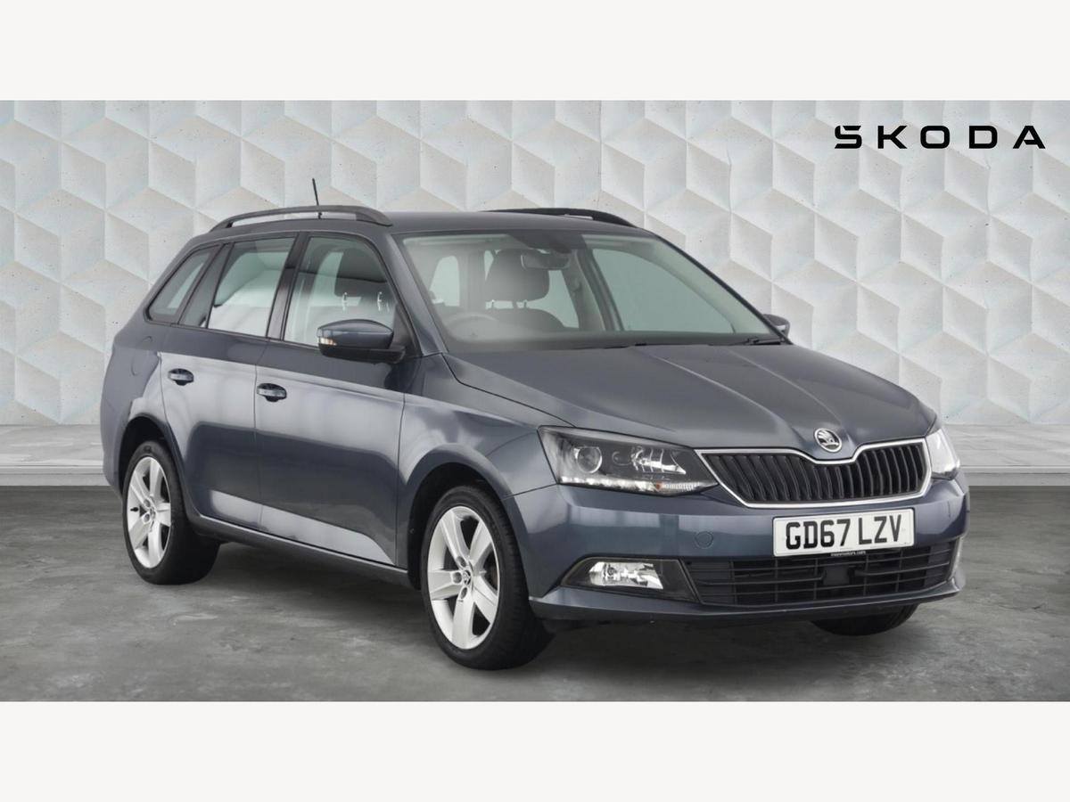 Main listing image - Skoda Fabia Estate