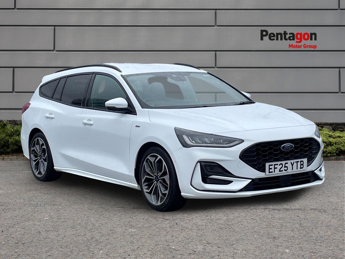 Main listing image - Ford Focus Estate