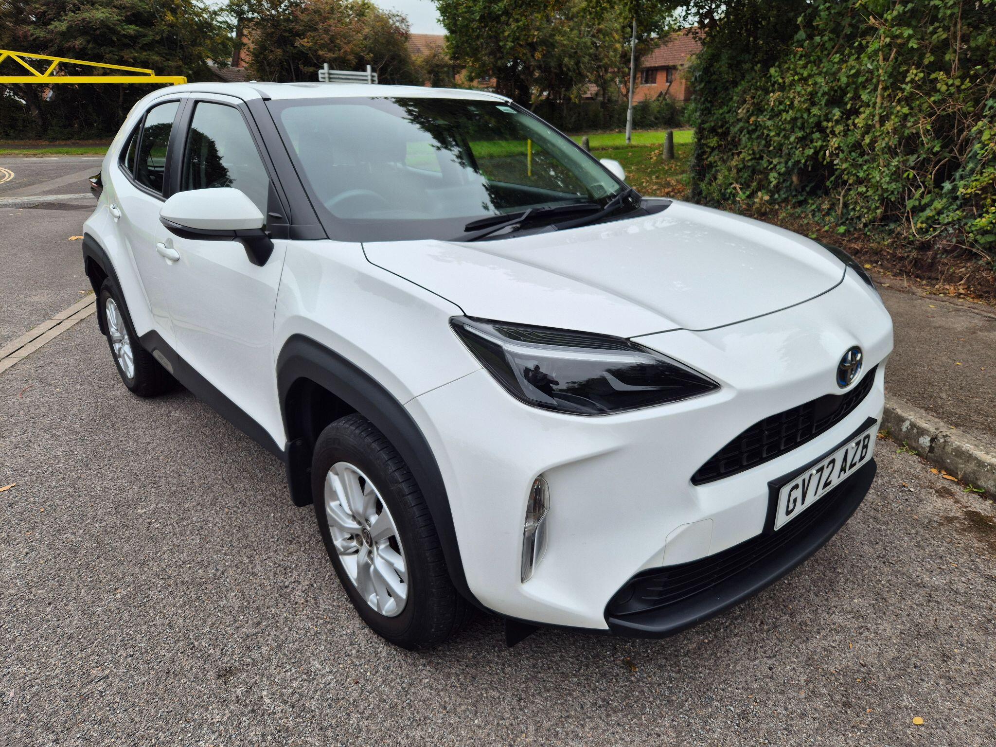 Main listing image - Toyota Yaris Cross