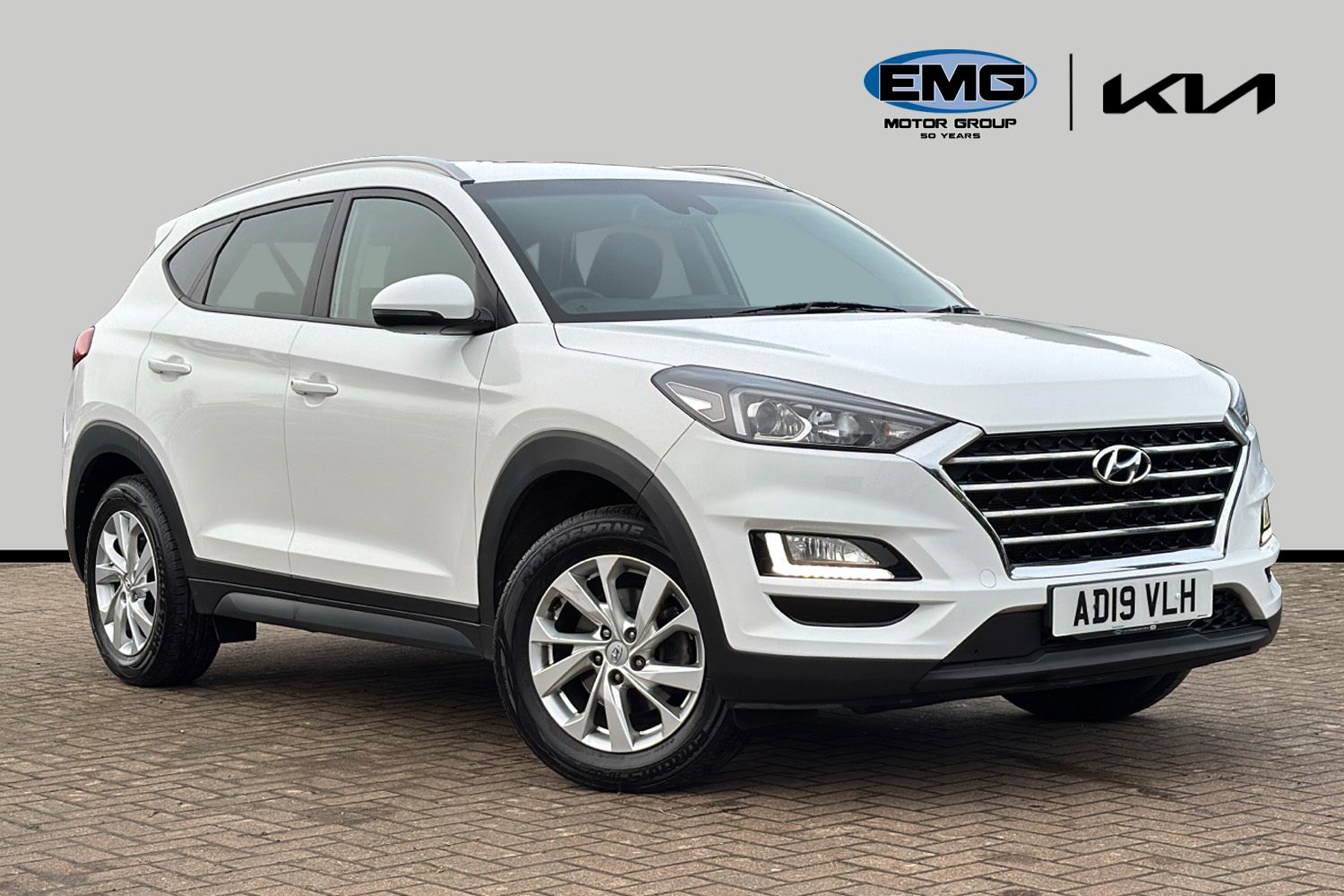 Main listing image - Hyundai Tucson