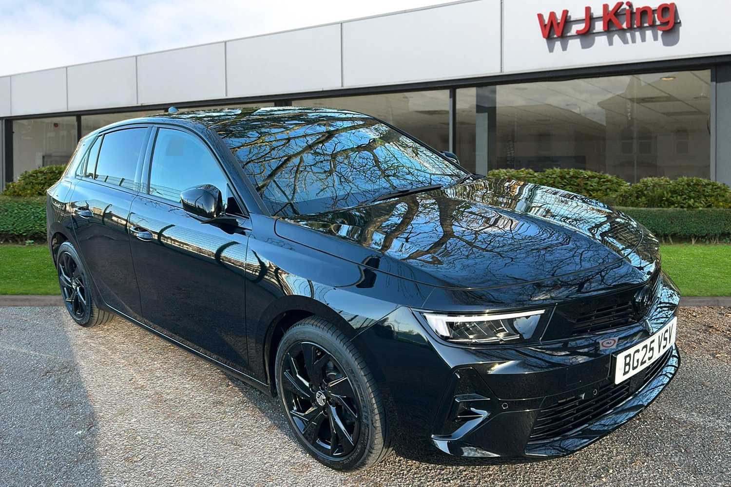 Main listing image - Vauxhall Astra