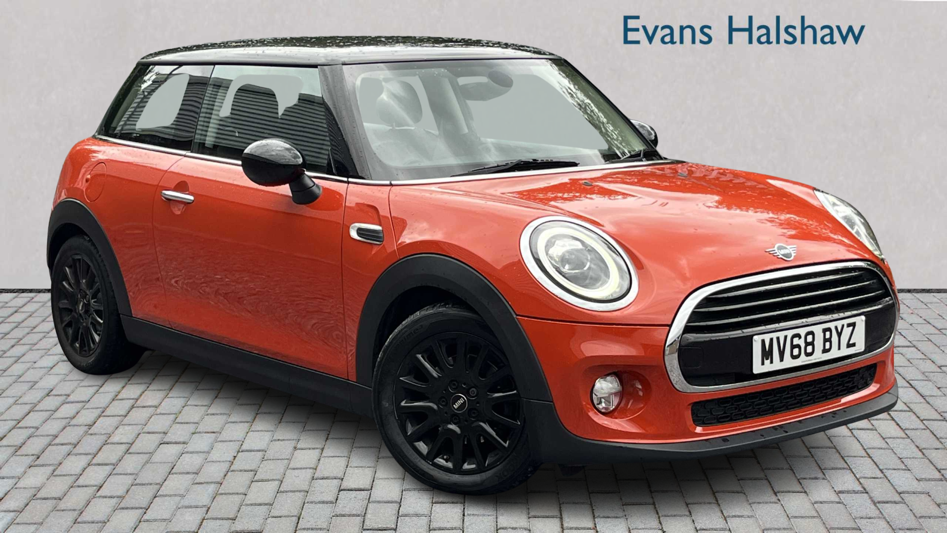 Main listing image - MINI Hatchback