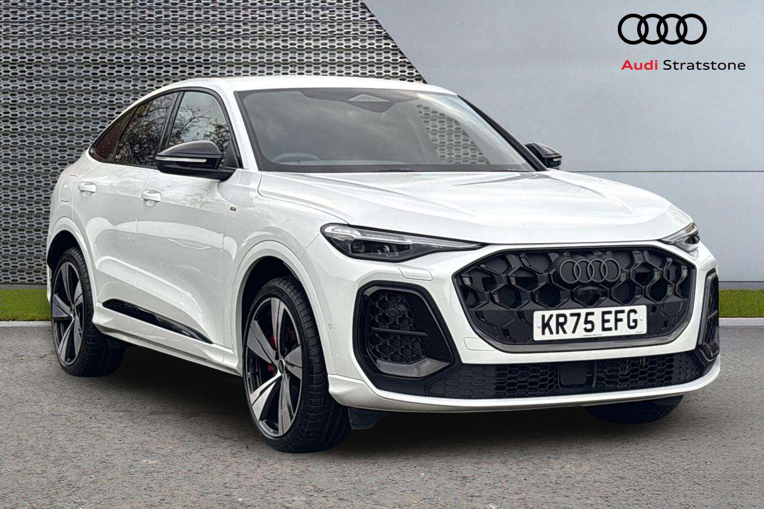 Main listing image - Audi Q5 Sportback