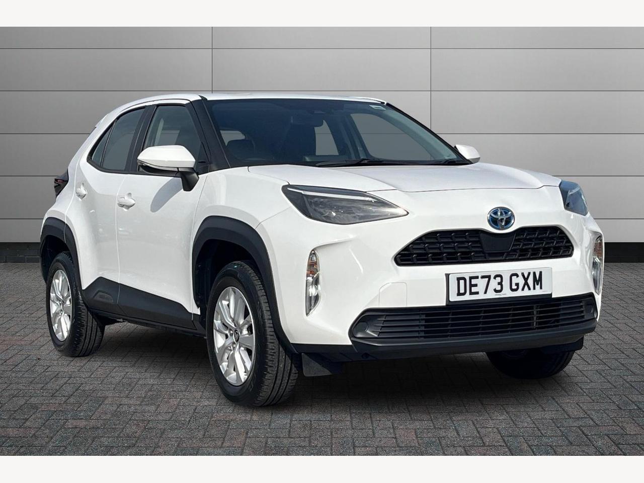 Main listing image - Toyota Yaris Cross