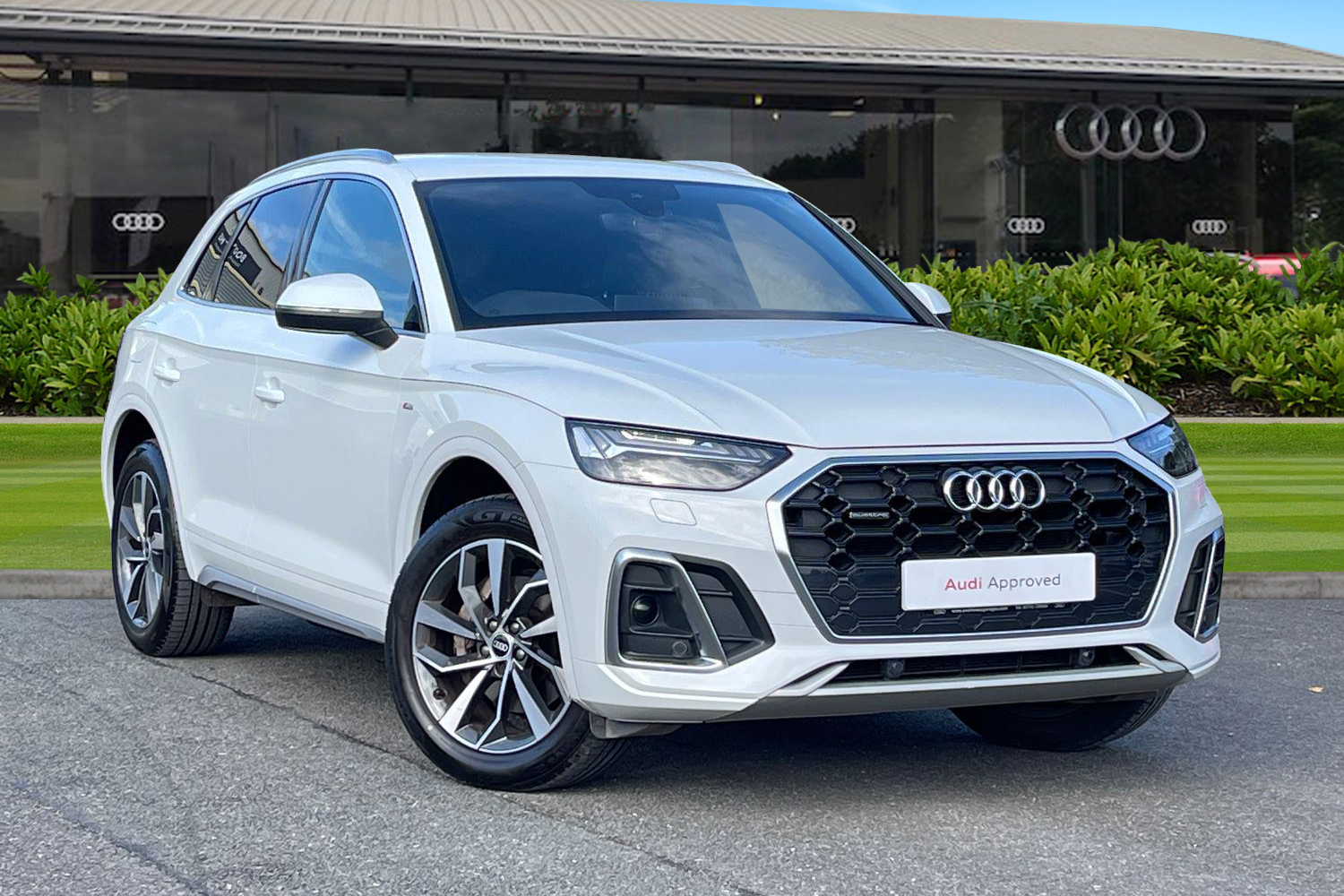 Main listing image - Audi Q5