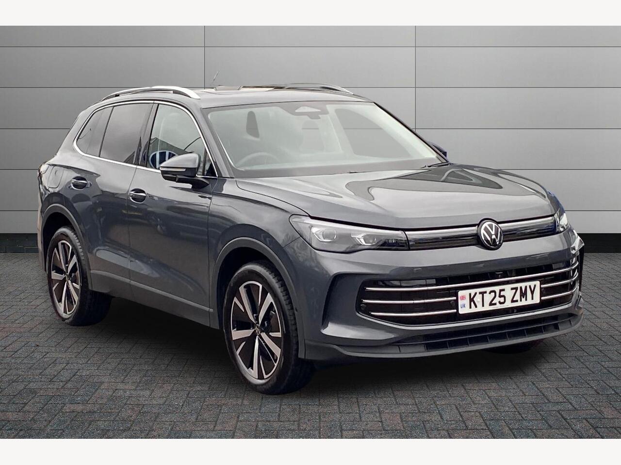 Main listing image - Volkswagen Tiguan
