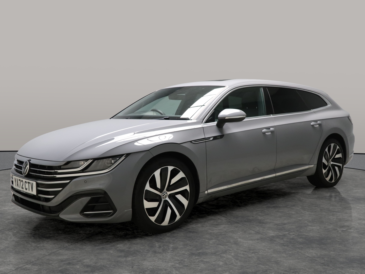 Main listing image - Volkswagen Arteon Shooting Brake