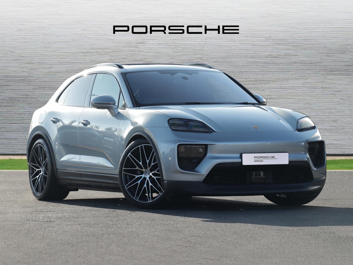 Main listing image - Porsche Macan