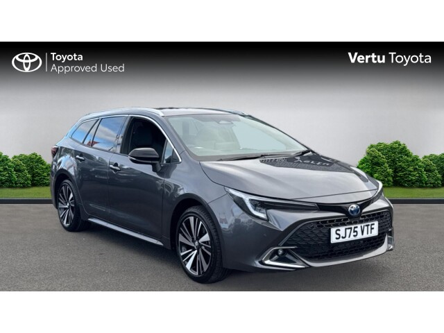 Main listing image - Toyota Corolla Touring Sport