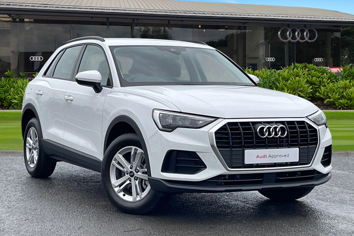 Main listing image - Audi Q3