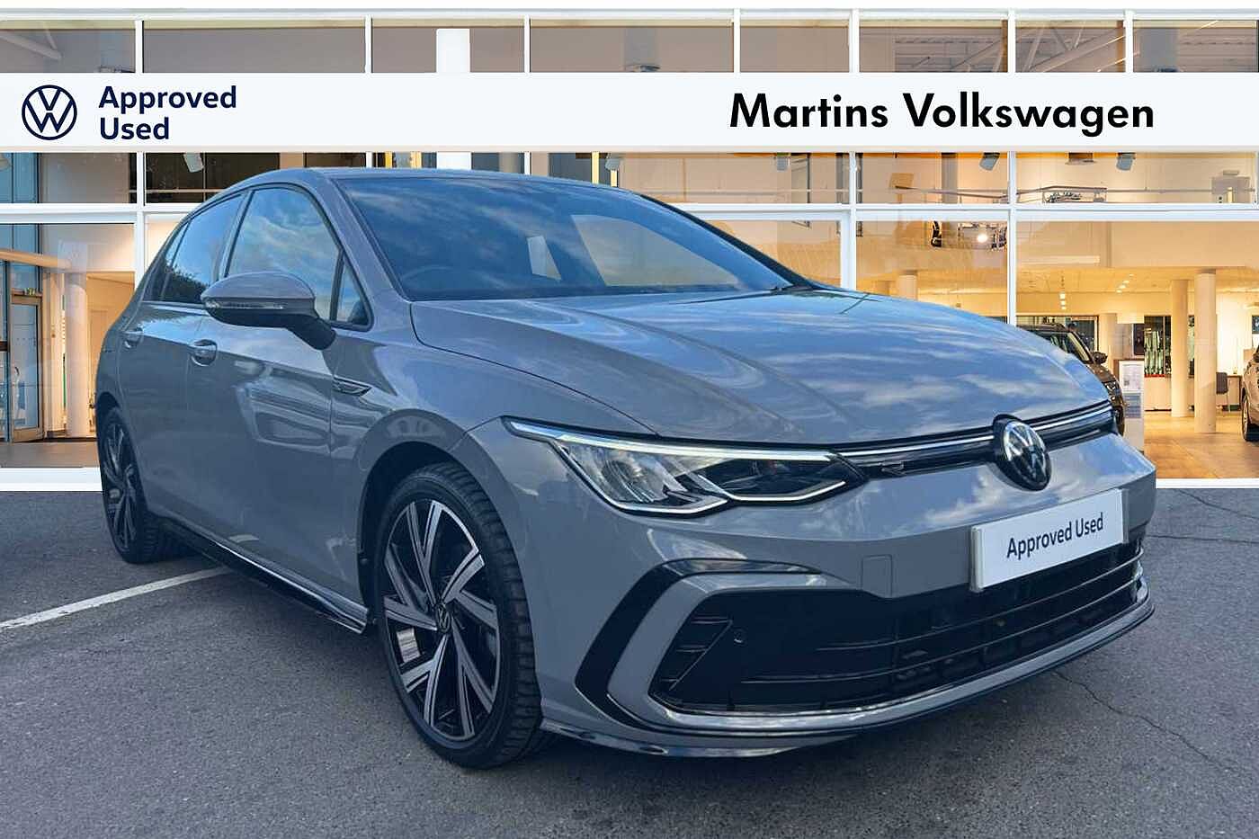 Main listing image - Volkswagen Golf