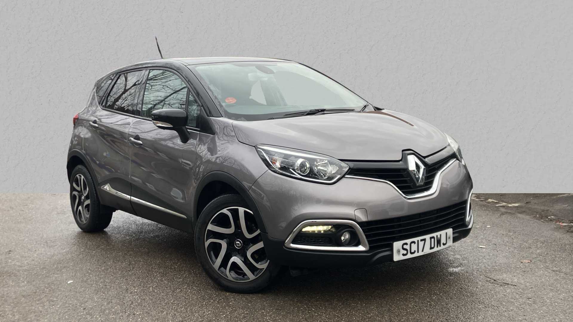 Main listing image - Renault Captur