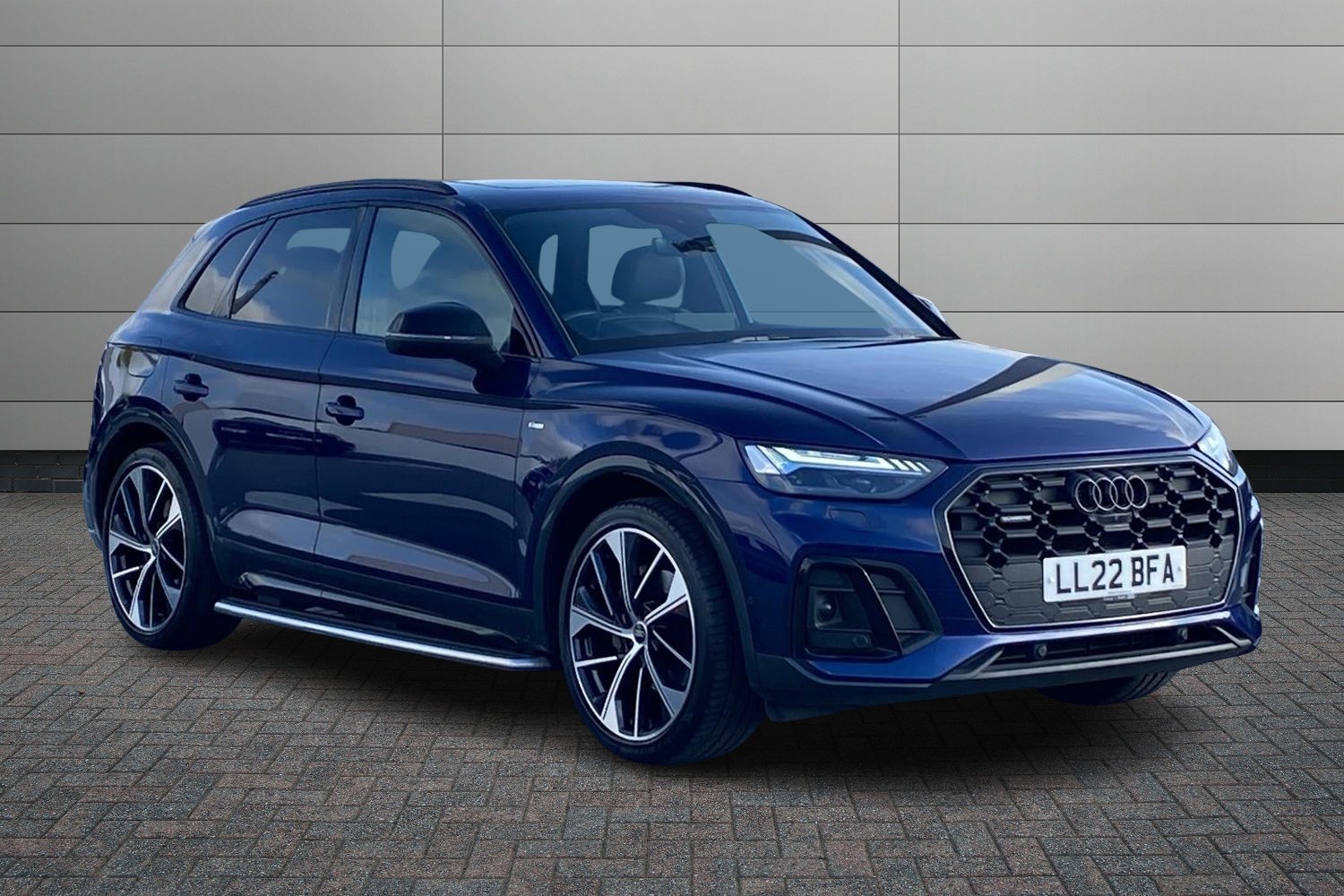 Main listing image - Audi Q5