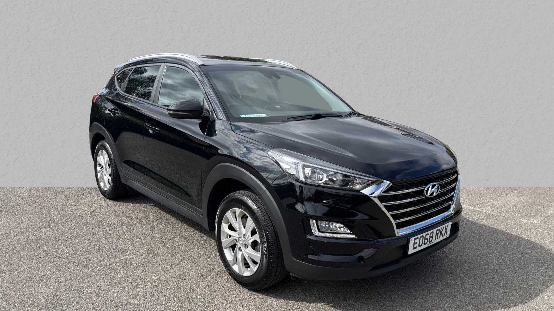Main listing image - Hyundai Tucson