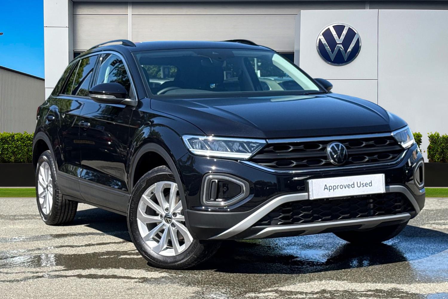 Main listing image - Volkswagen T-Roc
