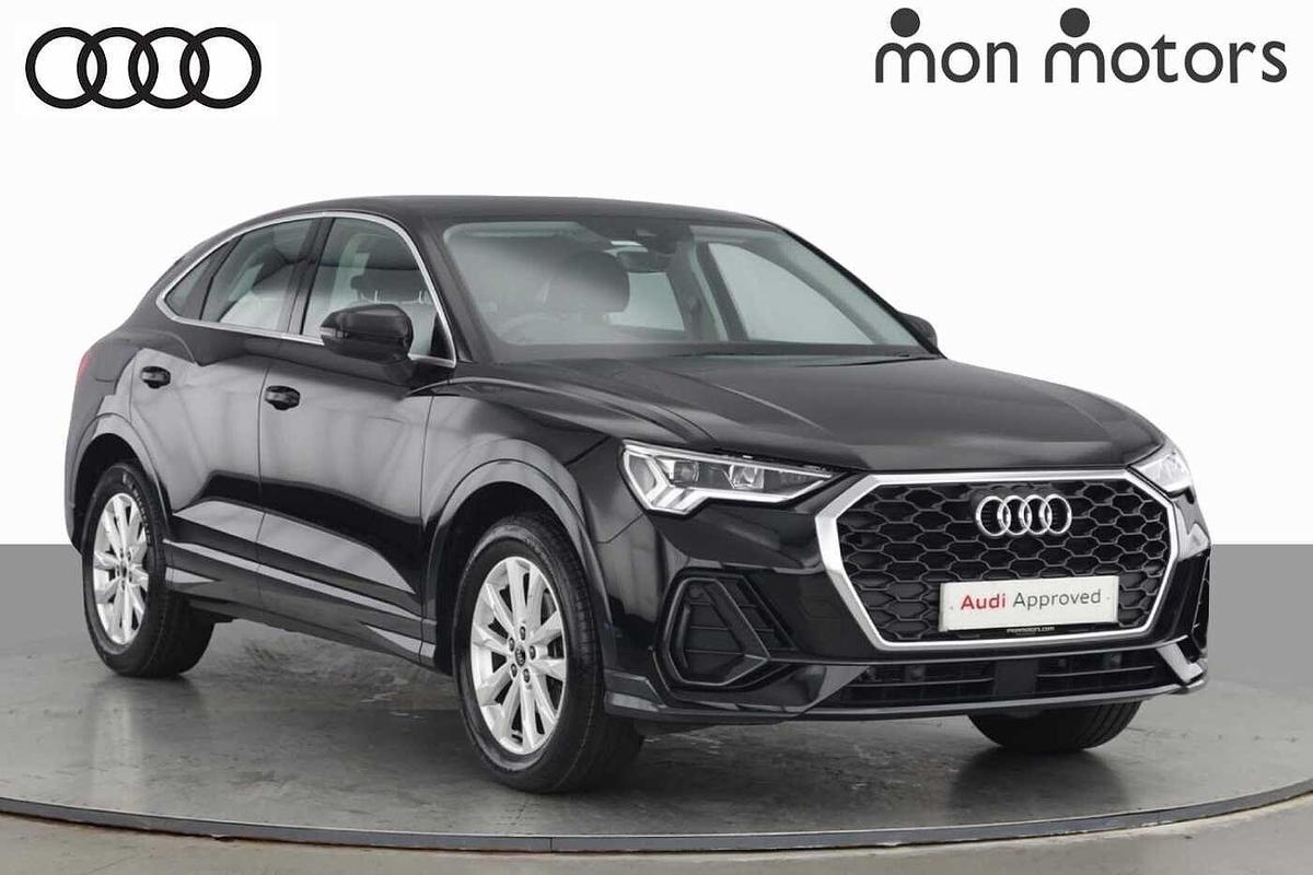 Main listing image - Audi Q3