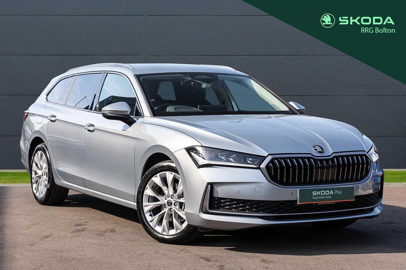 Main listing image - Skoda Superb Estate