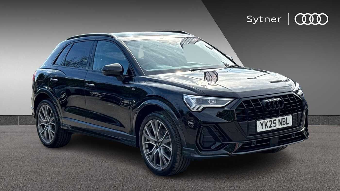 Main listing image - Audi Q3