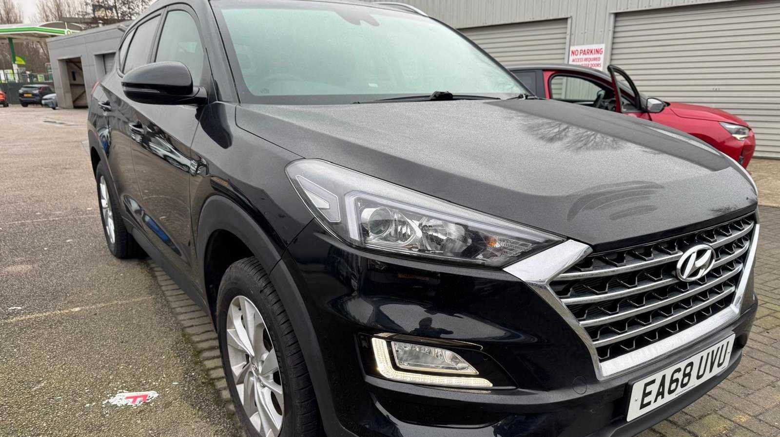 Main listing image - Hyundai Tucson