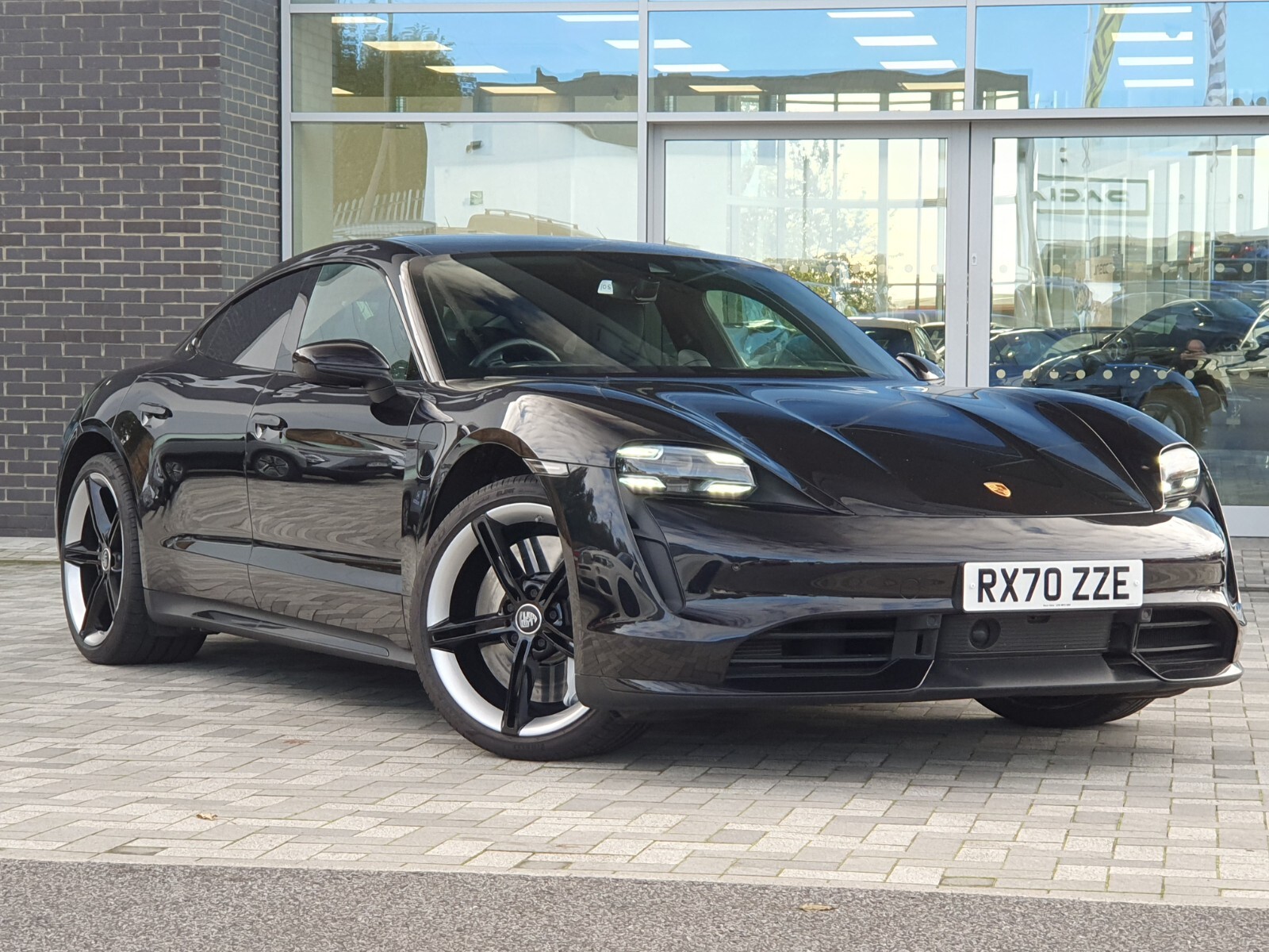 Main listing image - Porsche Taycan