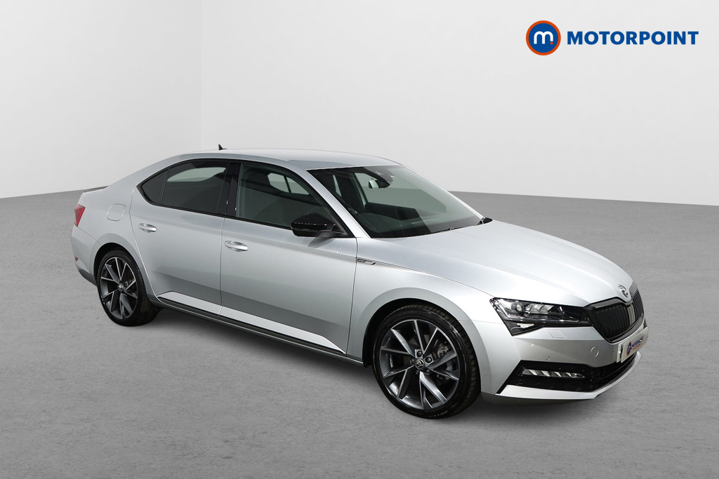 Main listing image - Skoda Superb