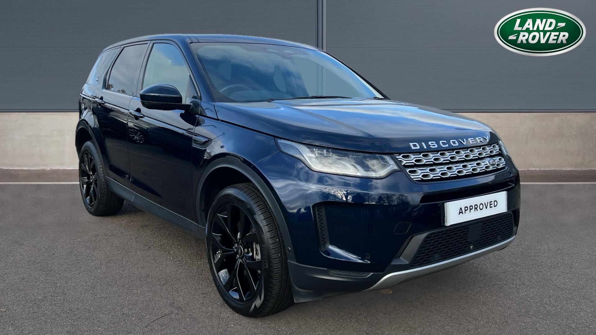 Main listing image - Land Rover Discovery Sport