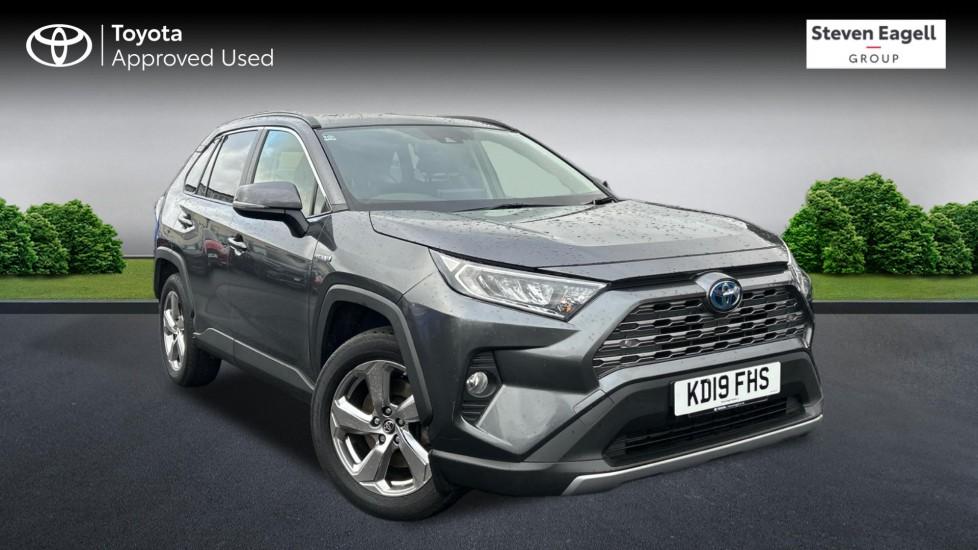 Main listing image - Toyota RAV4