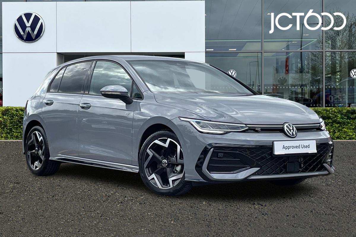 Main listing image - Volkswagen Golf