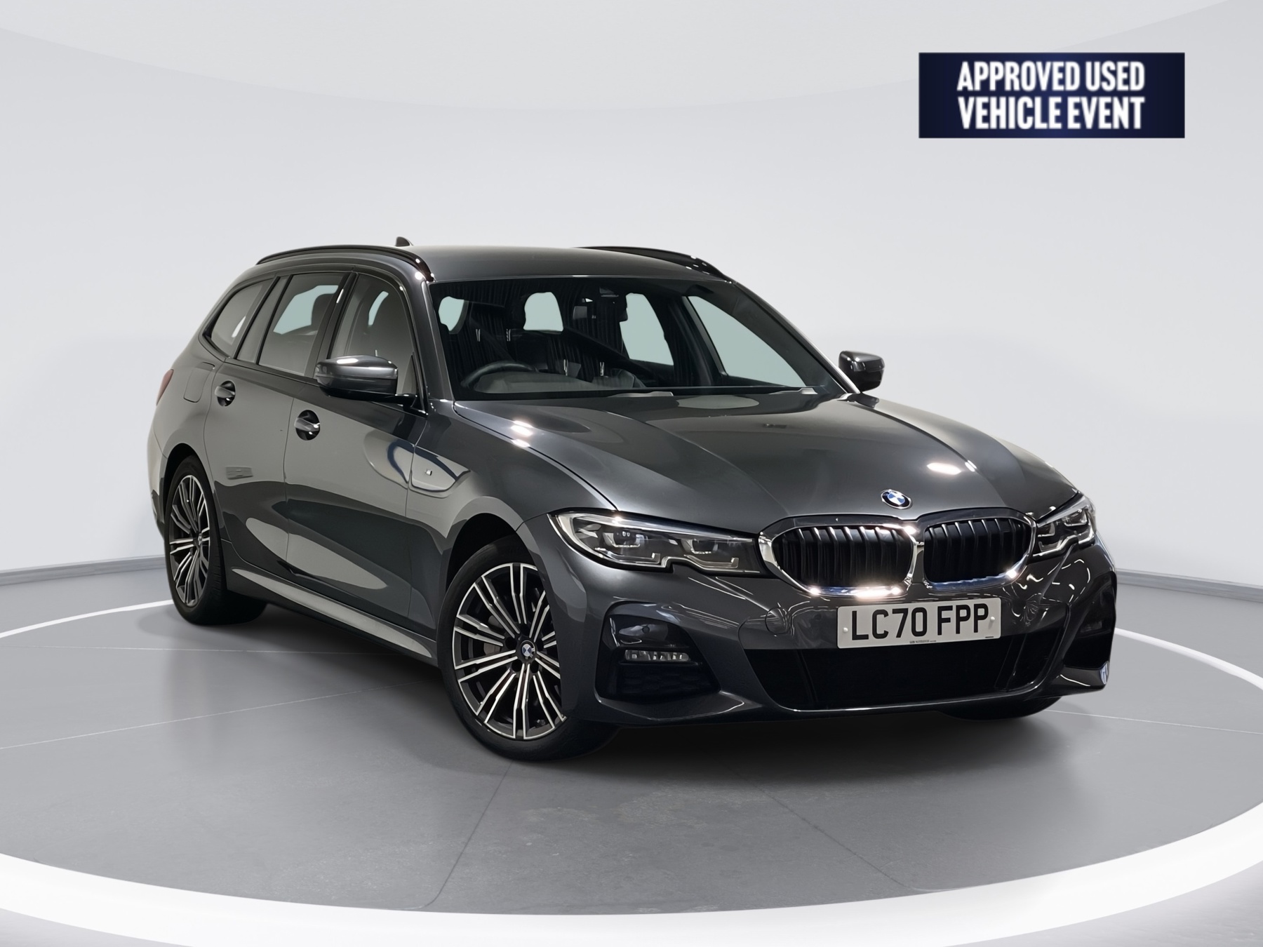 Main listing image - BMW 3 Series Touring