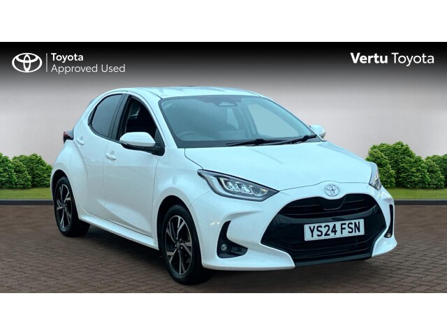 Main listing image - Toyota Yaris