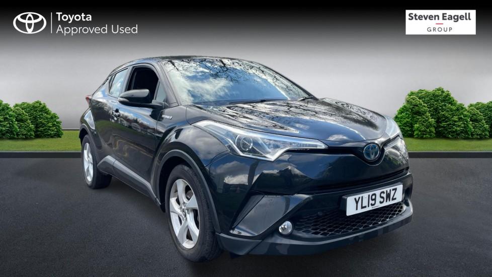 Main listing image - Toyota C-HR