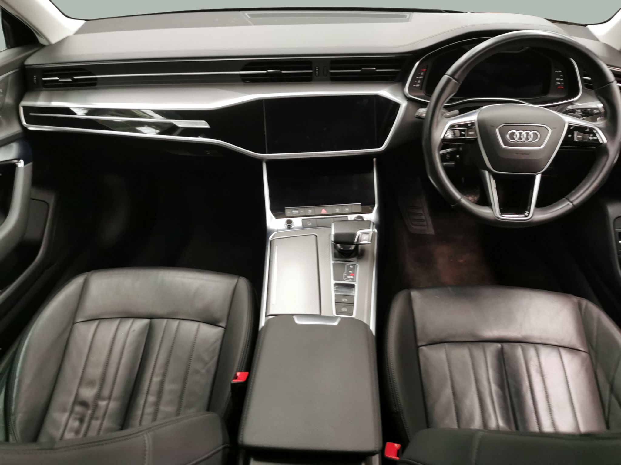 Main listing image - Audi A6 Avant