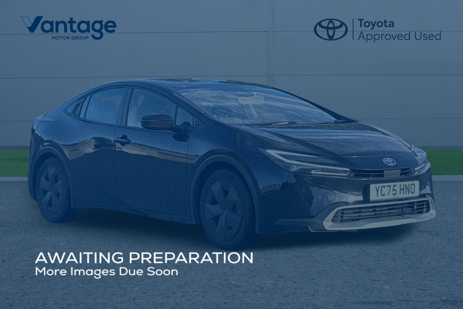 Main listing image - Toyota Prius