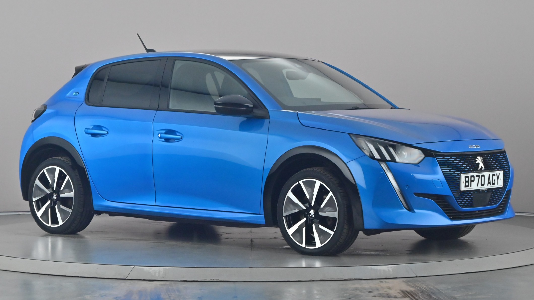 Main listing image - Peugeot e-208