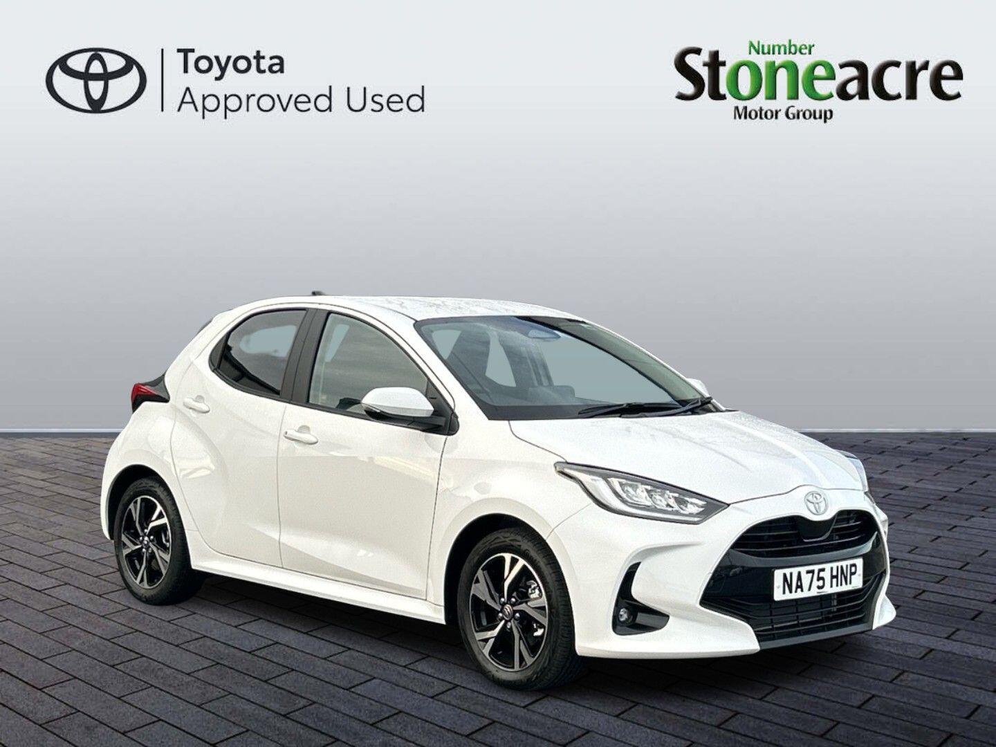 Main listing image - Toyota Yaris