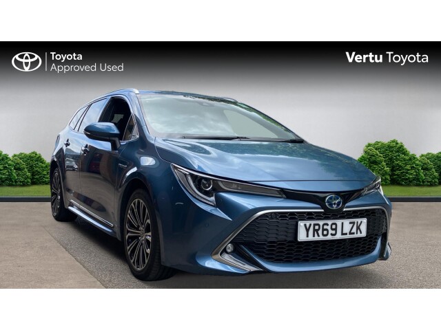 Main listing image - Toyota Corolla Touring Sport