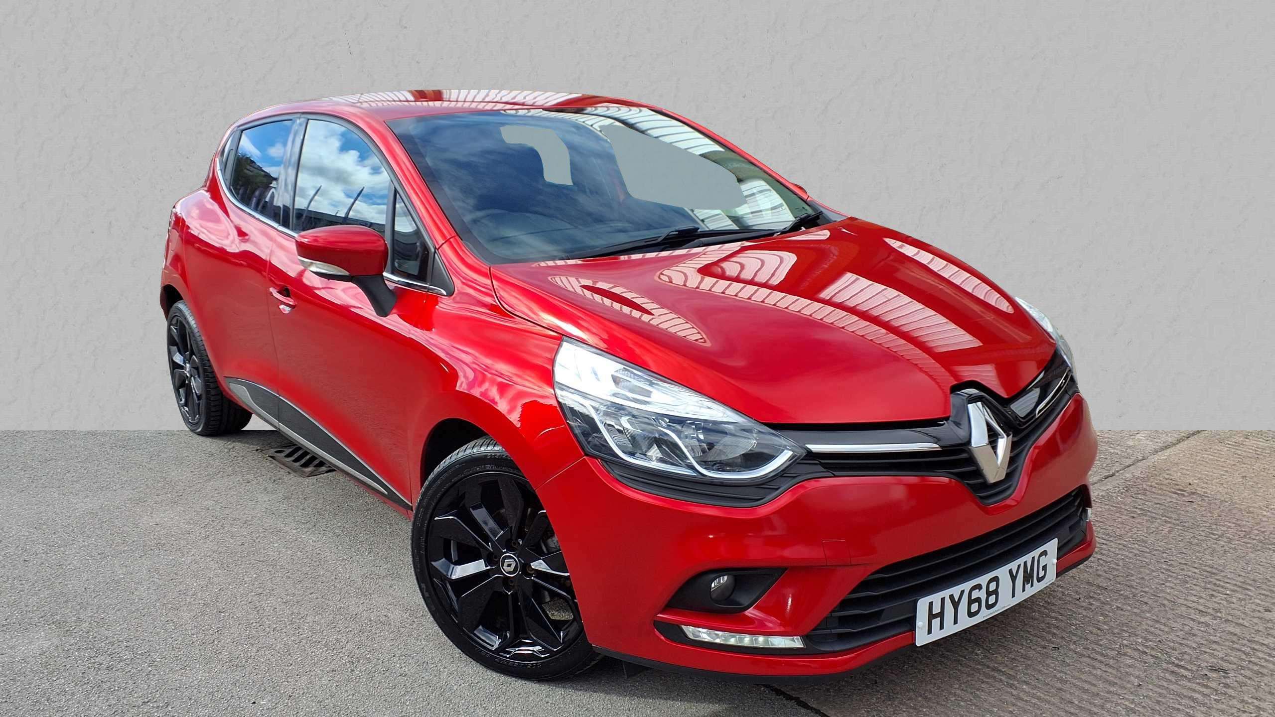 Main listing image - Renault Clio