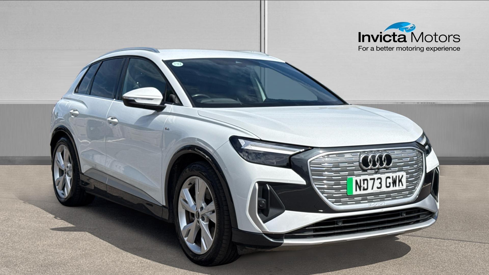 Main listing image - Audi Q4