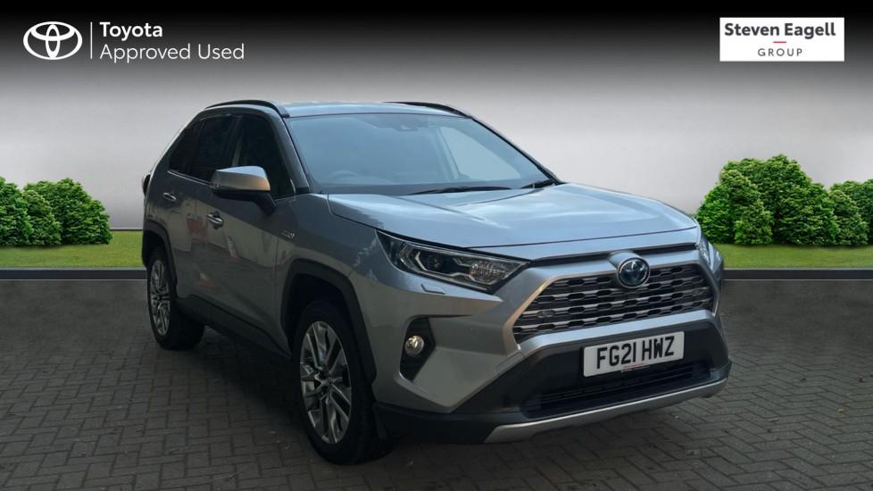 Main listing image - Toyota RAV4