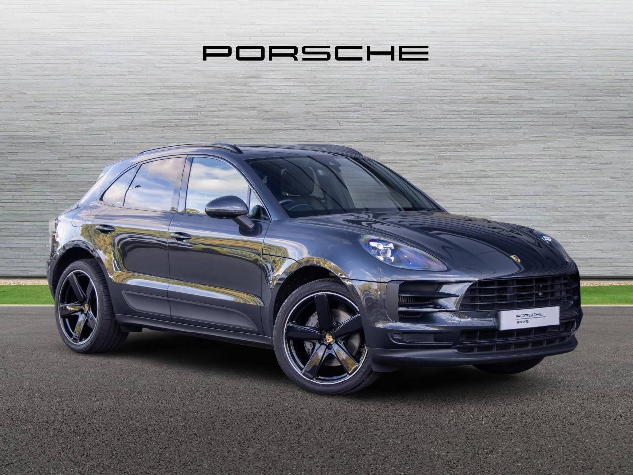 Main listing image - Porsche Macan