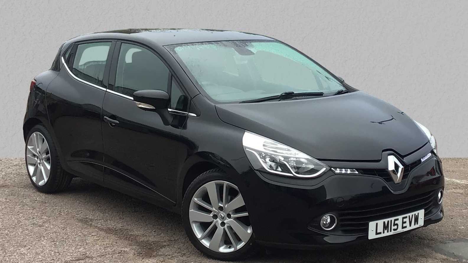 Main listing image - Renault Clio