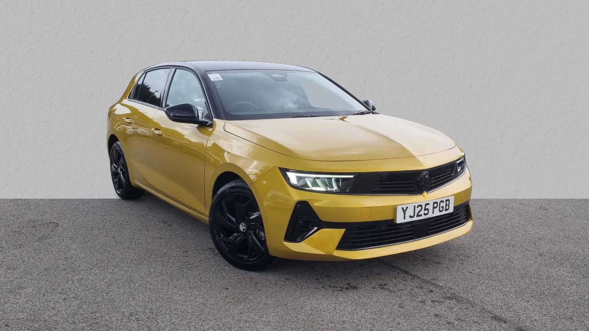 Main listing image - Vauxhall Astra