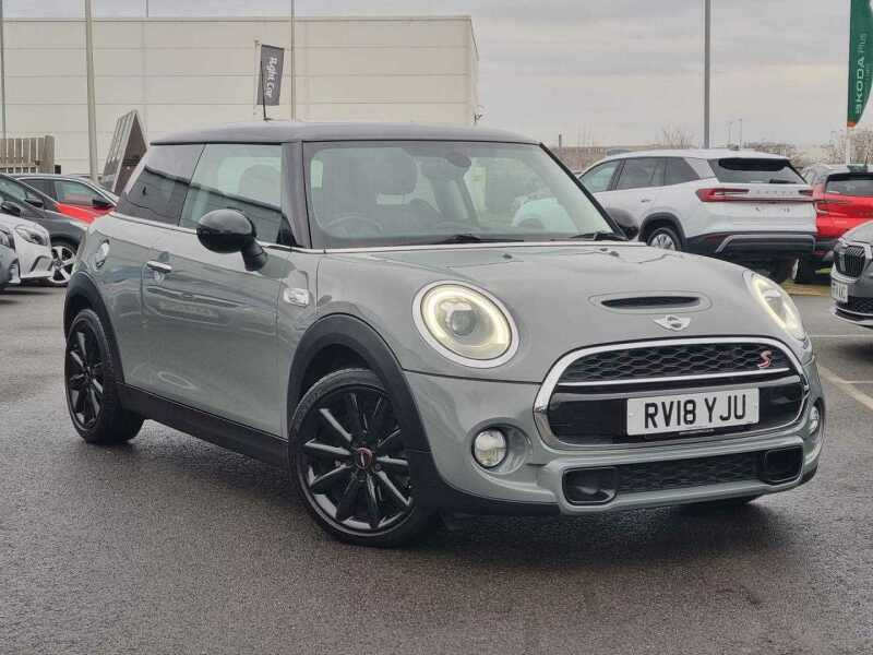 Main listing image - MINI Hatchback