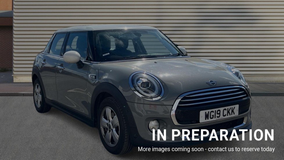 Main listing image - MINI Hatchback 5dr