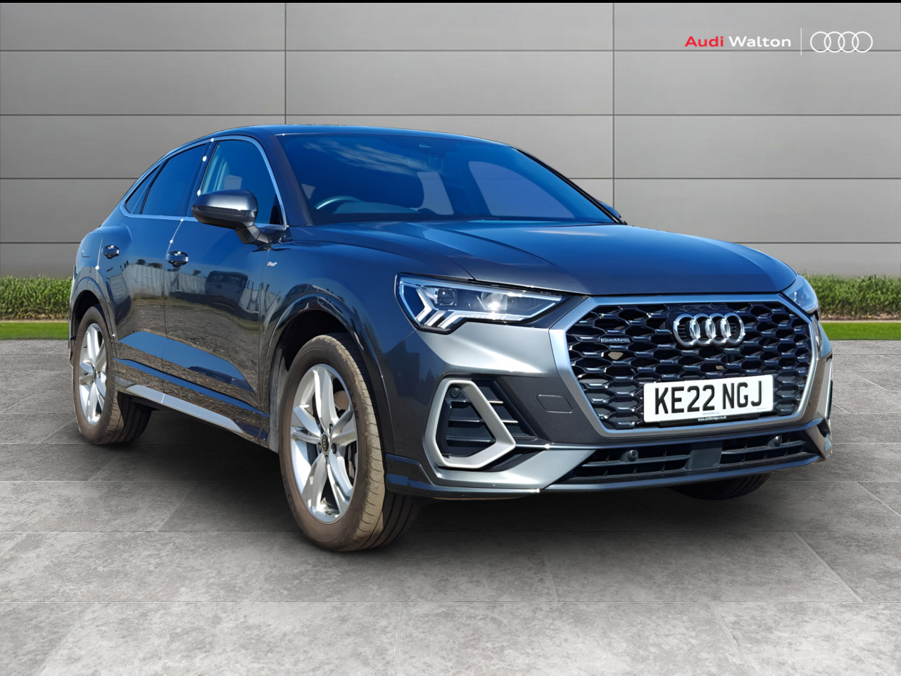 Main listing image - Audi Q3