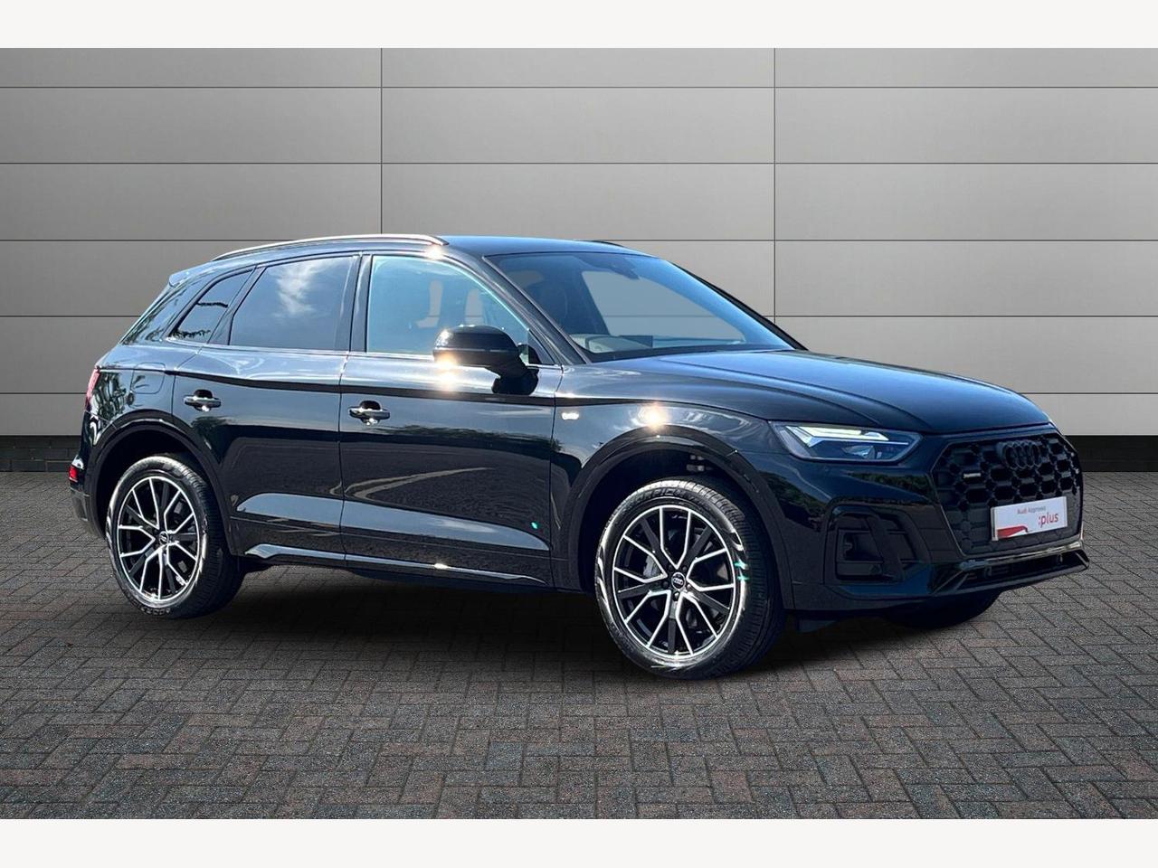 Main listing image - Audi Q5