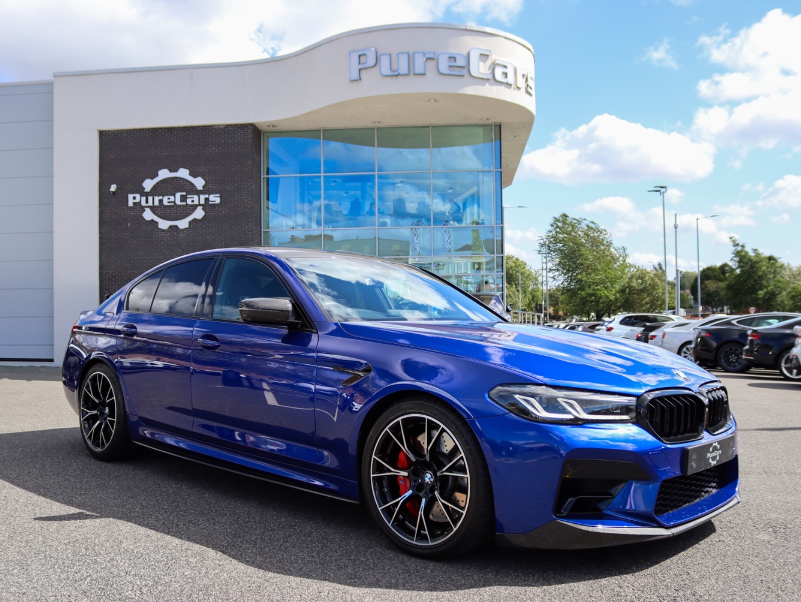Main listing image - BMW M5