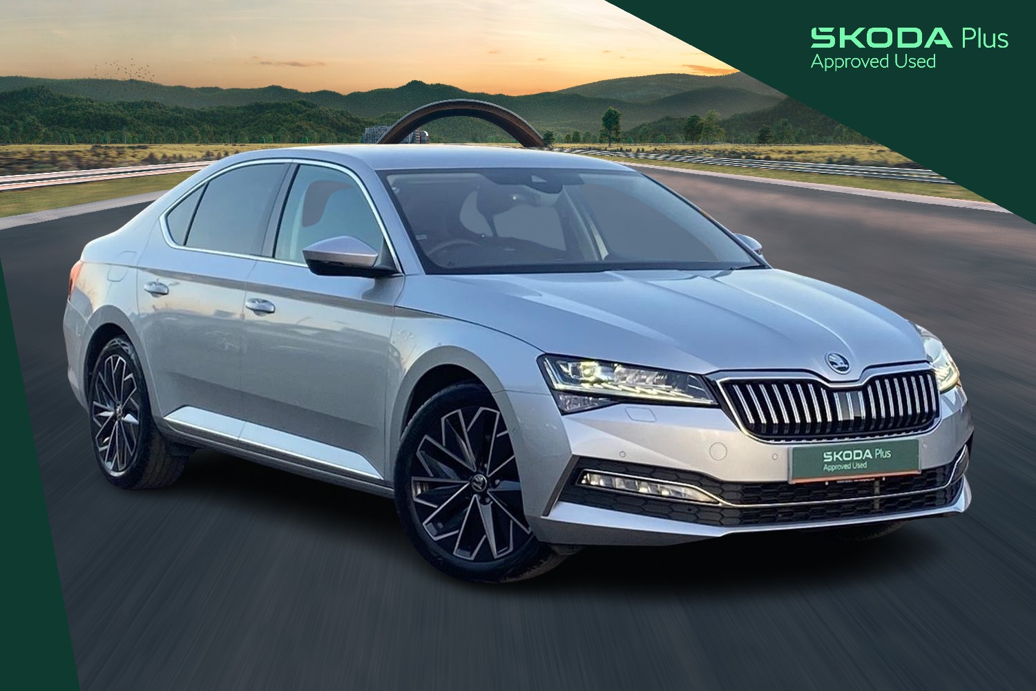 Main listing image - Skoda Superb