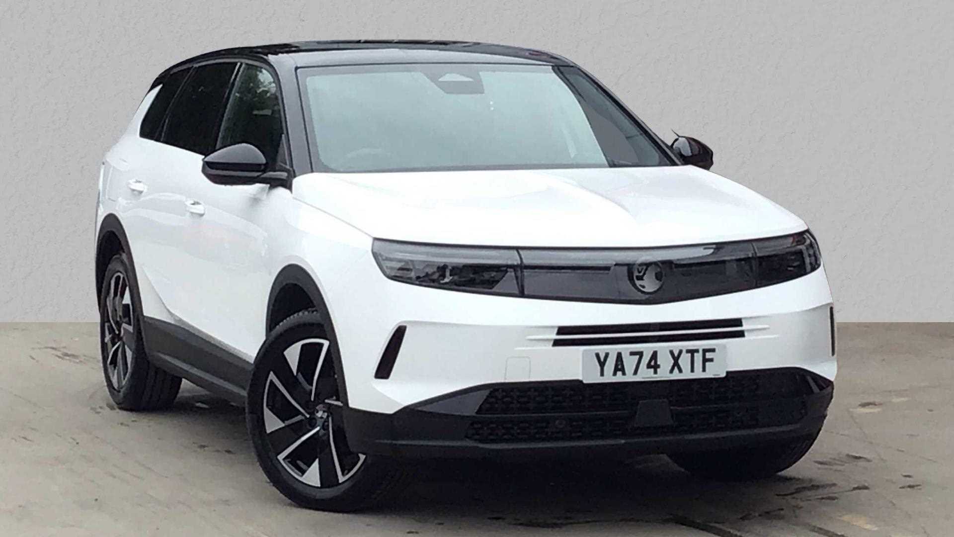 Main listing image - Vauxhall Grandland